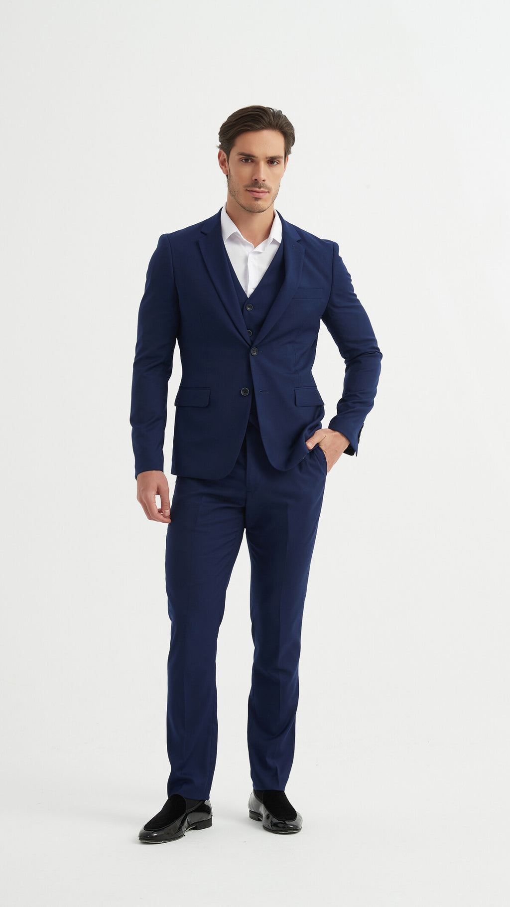 NAVY BLUE SUIT