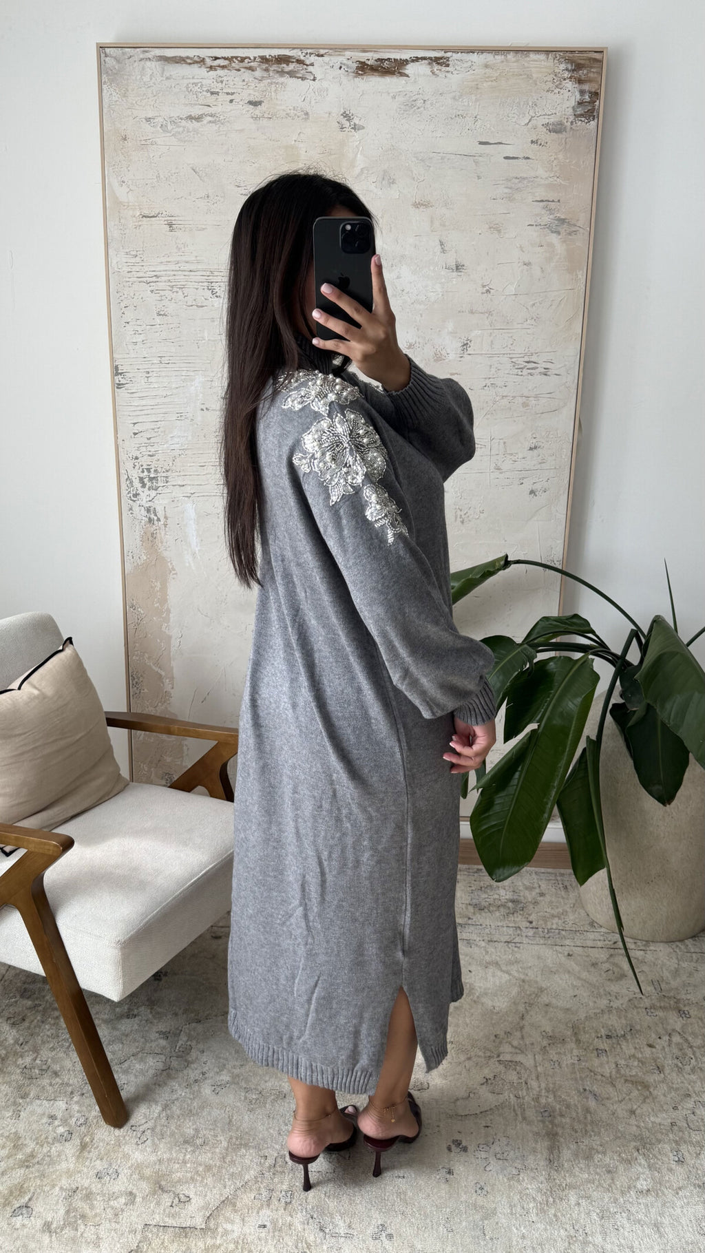 GRIJZE GEBREIDE JURK