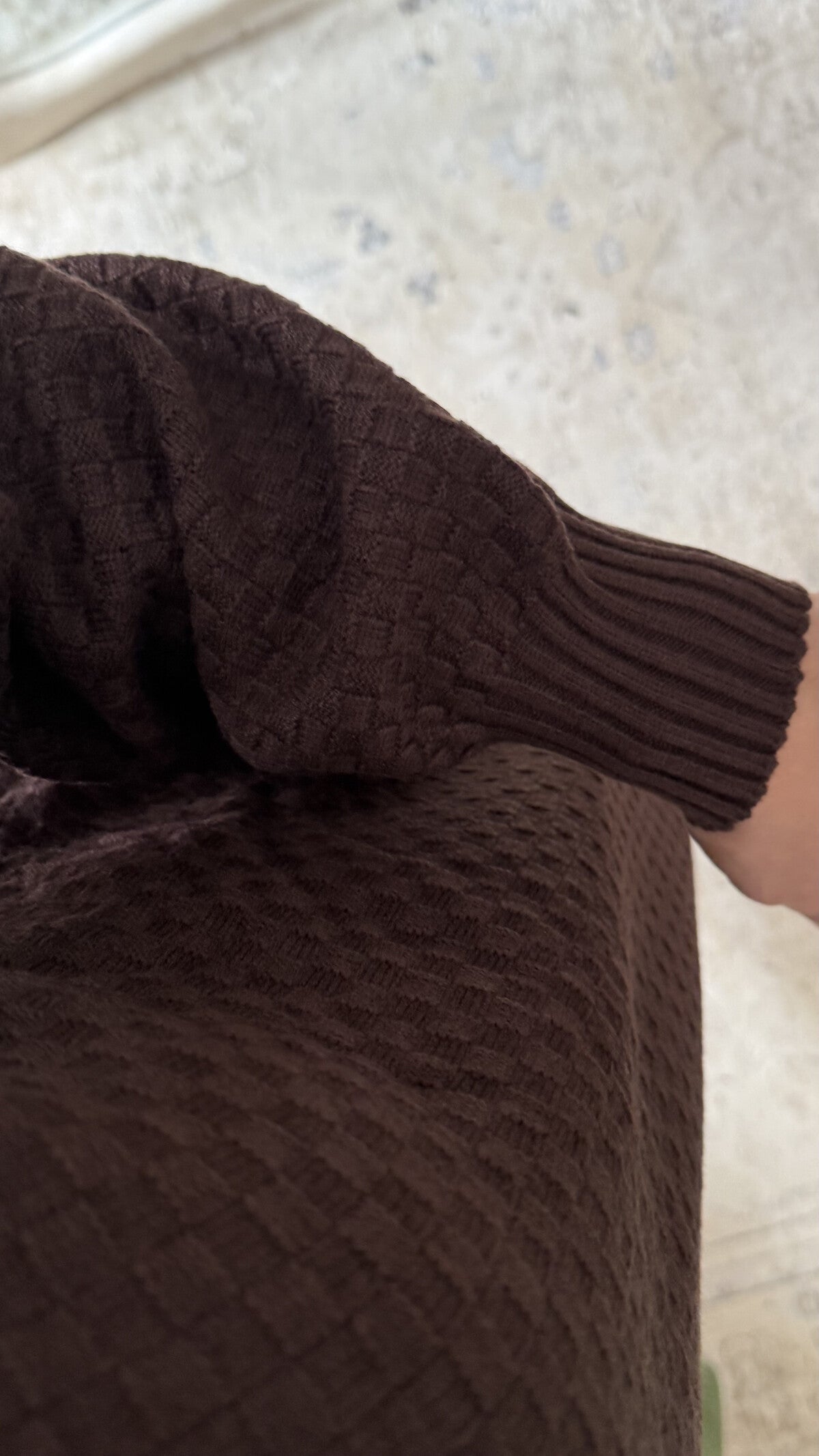 BRUINE GEBREIDE JURK